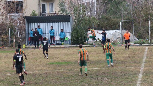 Foça Belediyespor 4 - Kınık Belediyespor 4