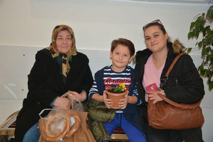 Uşaklı minikler hünerlerini sergiledi G1