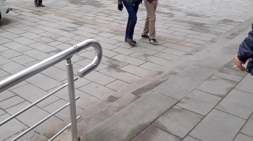 Kuşadası’nda aranan 1 kişi tutuklandı