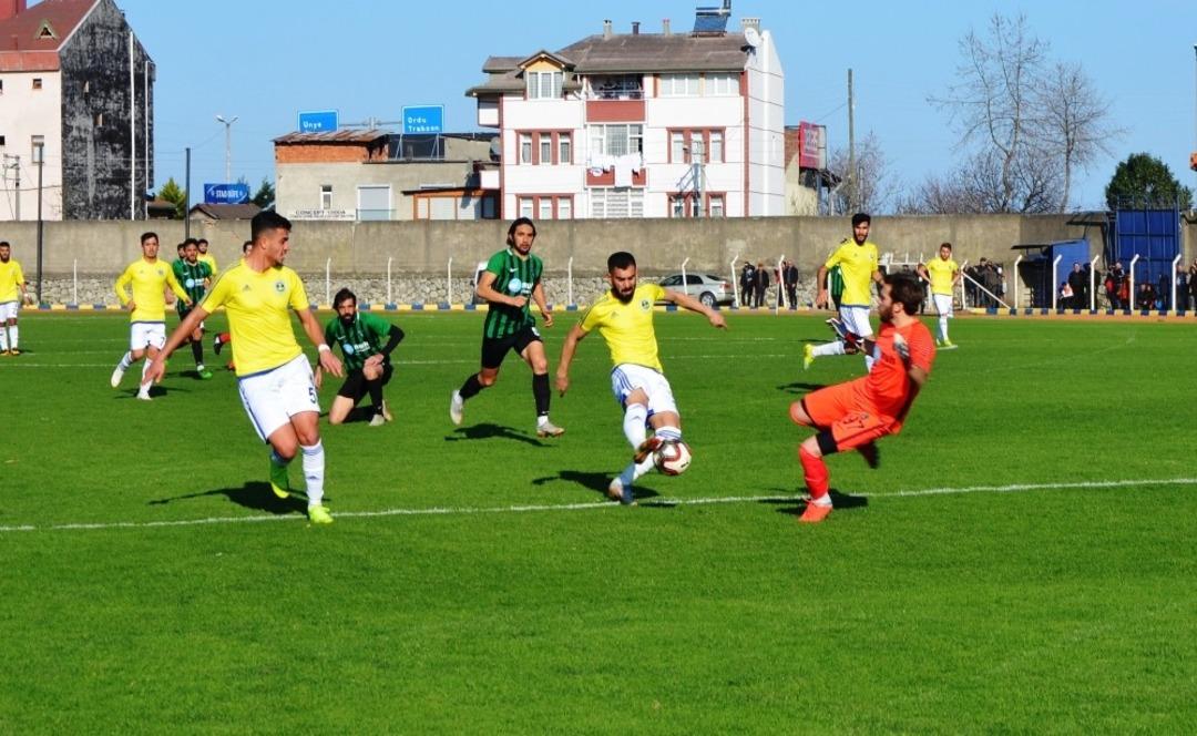 TFF 3. Lig: Fatsa Belediyespor: 0 - Kocaelispor: 0