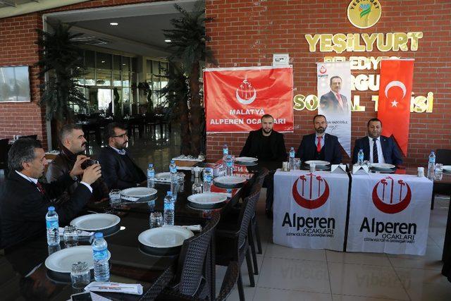 Alperen Ocaklarından basın buluşması