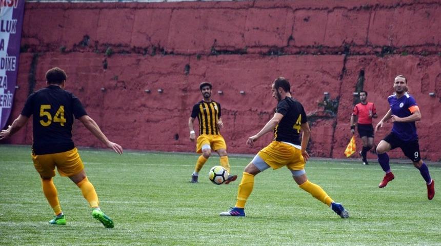 Kdz. Ereğli Belediyespor Sakarya deplasmanından 1 puanla d&ouml;nd&uuml;
