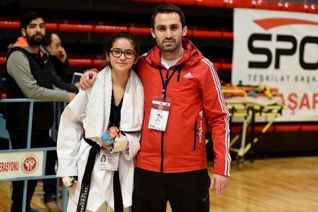 Kdz Ereğli’den Taekwondo milli takımına 2 sporcu