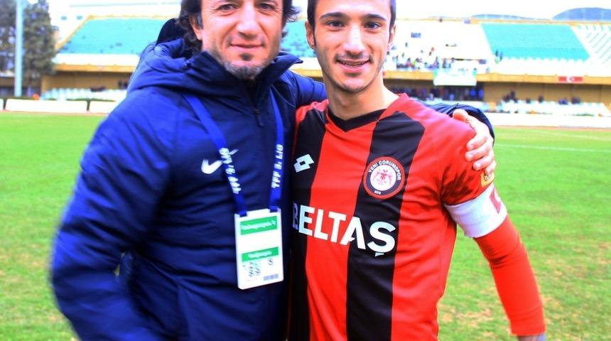 Baba-Oğul d&uuml;ellosunu baba kazandı