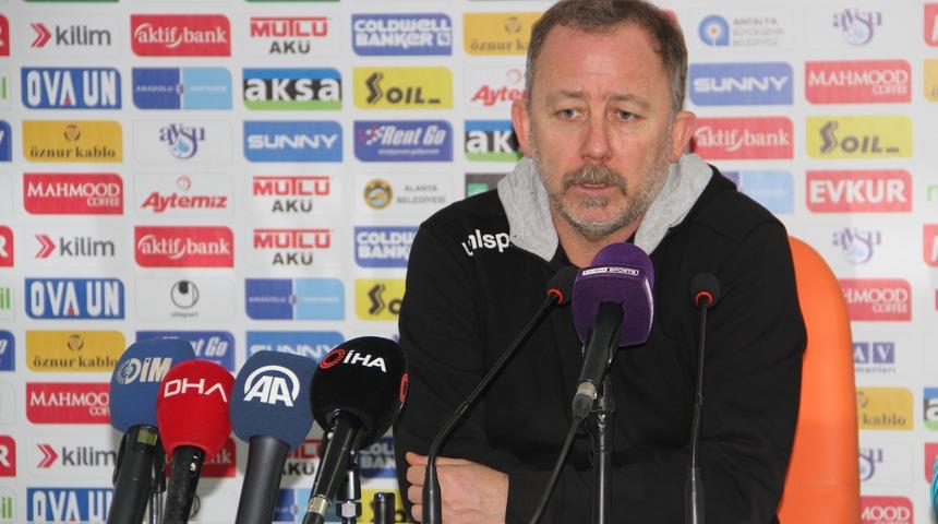 Sergen Yalçın: Ozan Tufan'ı oynatarak hazırlayacağız