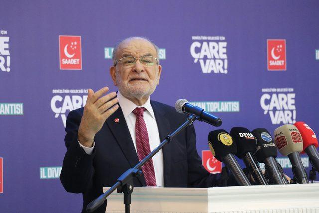 Karamollaoğlu, hükümeti eleştirdi