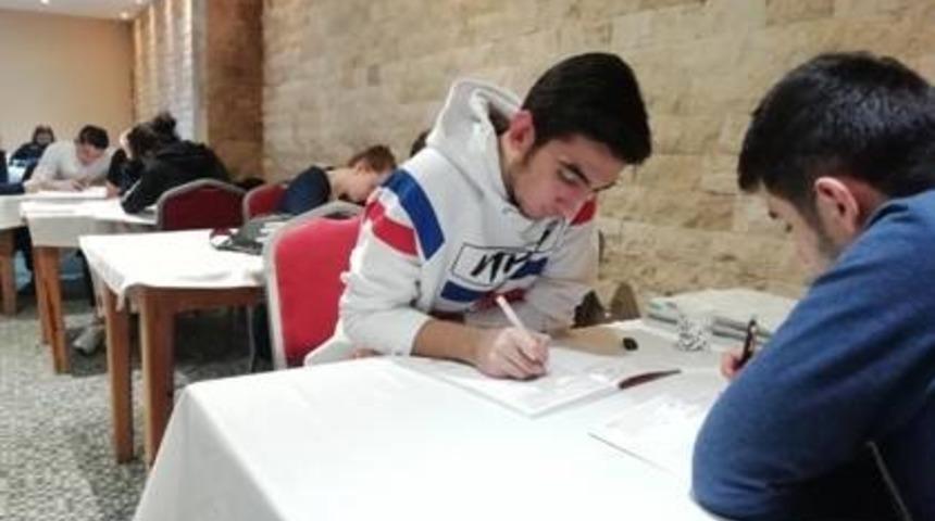 Sare Koleji  &ouml;ğrencileri Antalya yarıyıl kampında