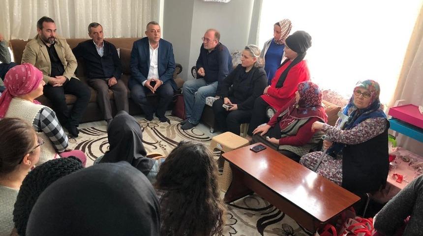 Başkan adayı Bıyık D&uuml;zceli olduğunu hissettiriyor