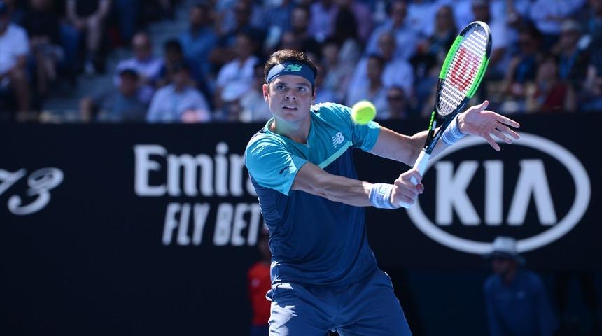 Milos Raonic ve Naomi Osaka Avustralya Açık'ta çeyrek finale yükseldi