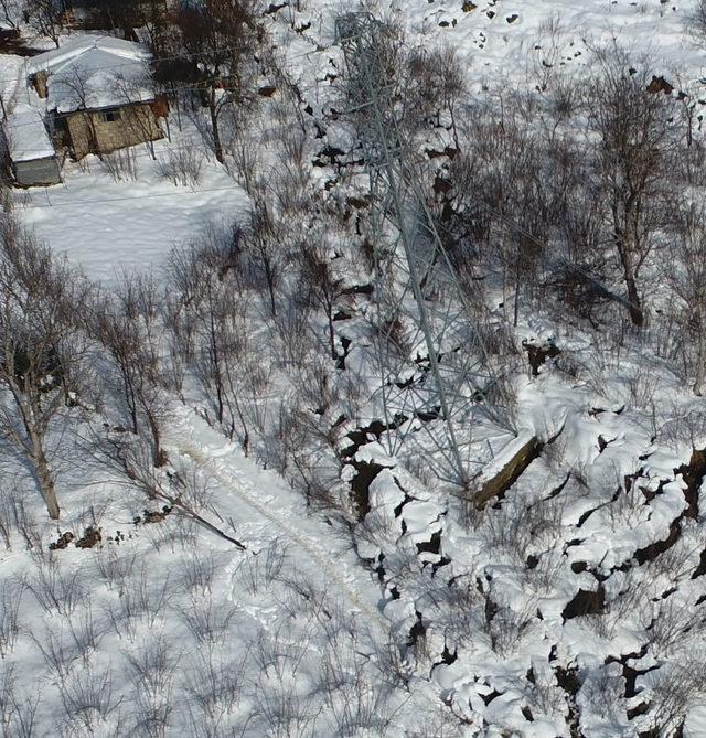 Ordu'da bir mahalle kayıyor