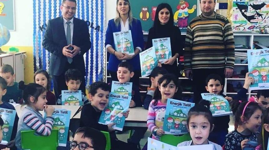 Limak&rsquo;tan tatilde miniklere boyama kitabı