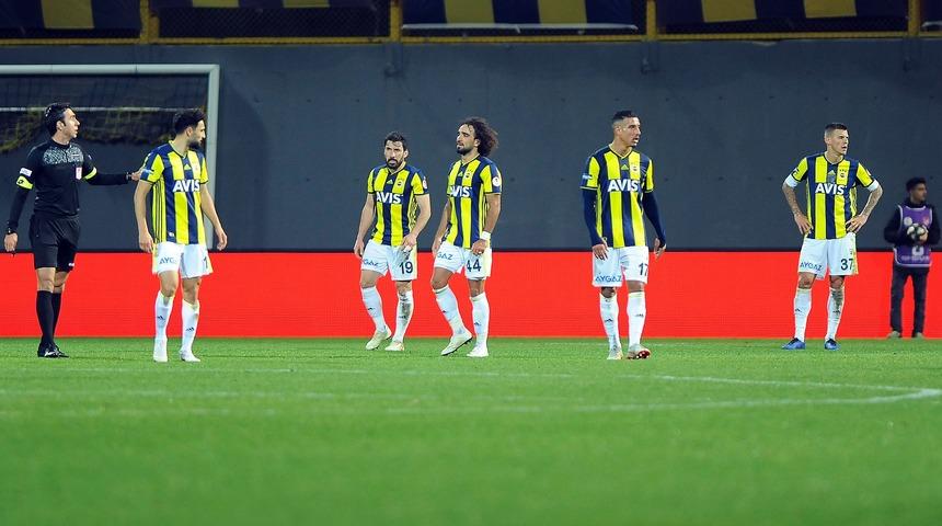 BBC, Fenerbahçe'nin kötü gidişatını masaya yatırdı