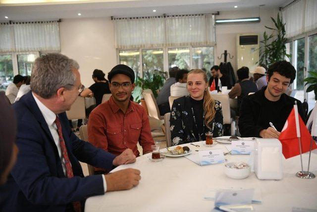 Yabancı öğrenciler Ege Üniversitesi’nden memnun