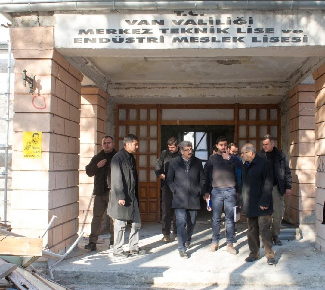 Vali Bilmez, Kent M&uuml;zesi ve Fidanlık Parkında incelemelerde bulundu