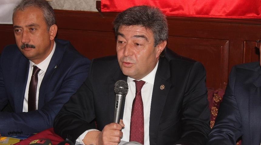 Dursun Ataş: &ldquo;Yerel se&ccedil;imlerle beka sorununun ne alakası var&rdquo;