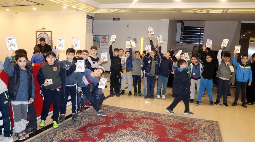 &Ouml;ğrenciler yarıyıl tatilinde &lsquo;Olmazsa Olmaz&rsquo;ı okuyacak