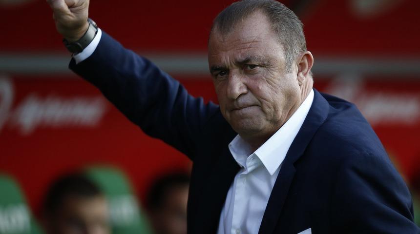 Galatasaray'ın Fatih Terim'in yeni sözleşmesini TFF'ye göndermediği ortaya çıktı