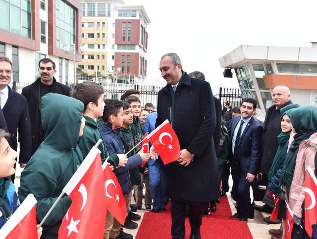 81 ilde 1909 okulun bakım ve onarımını hükümlüler yapacak