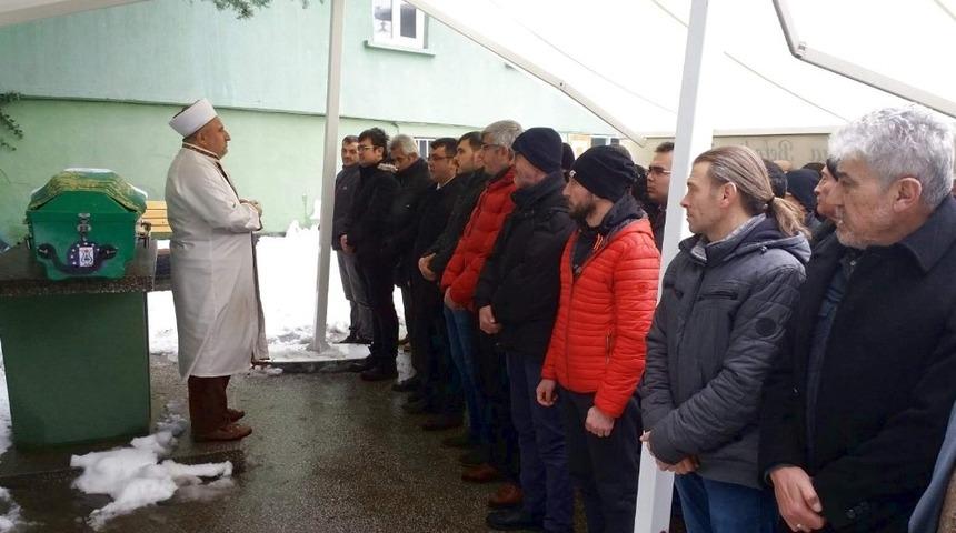 Gazeteci Ercan Kolku’nun annesi vefat etti