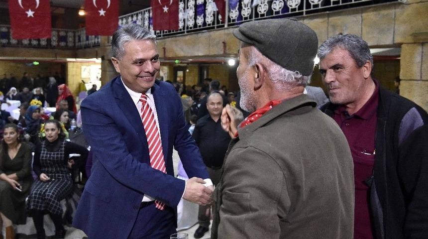 Başkan Uysal, asker eğlencesinde