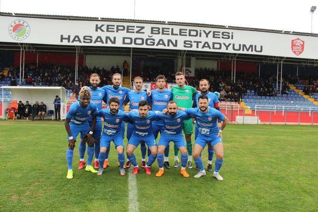 Kepez Belediyespor, galibiyetle başladı