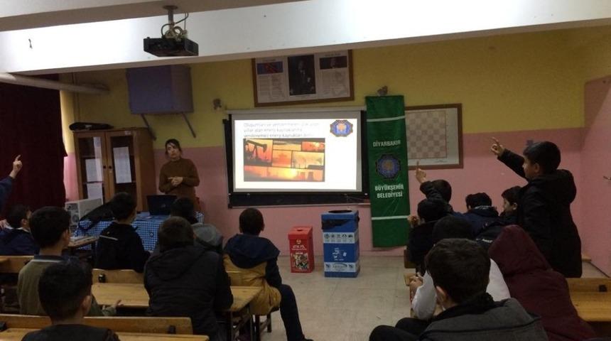 &Ccedil;evre ve geri d&ouml;n&uuml;ş&uuml;m eğitimleri devam ediyor