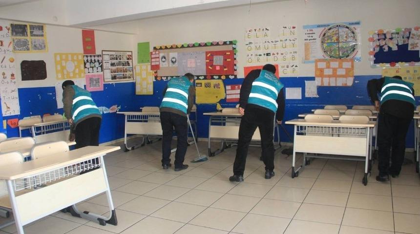 H&uuml;k&uuml;ml&uuml;ler s&ouml;mestr tatilinde okulları g&uuml;zelleştirecek