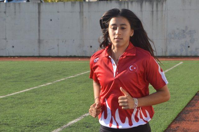 Mizgin Ay, Akdeniz Atletizm Şampiyonası’nda gururlandırdı