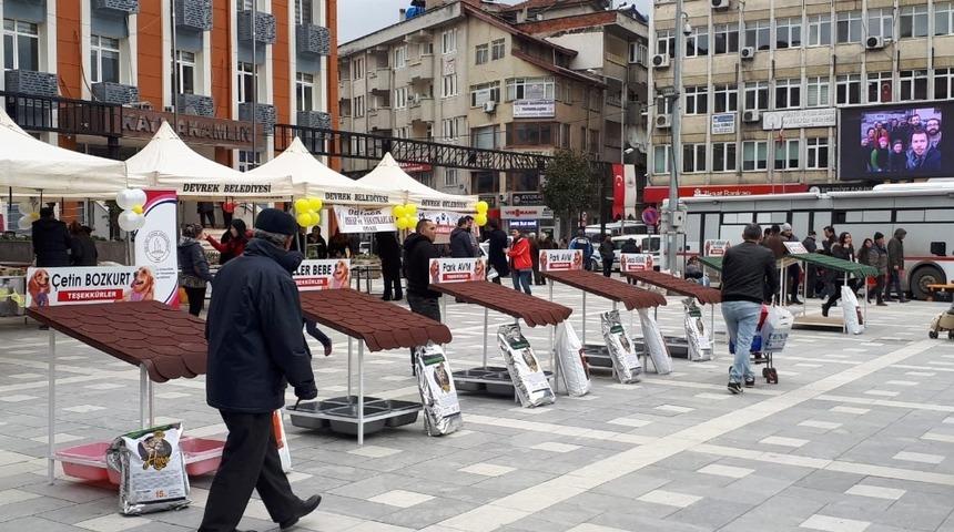 Devrek&rsquo;te sokak hayvanları yararına kermes