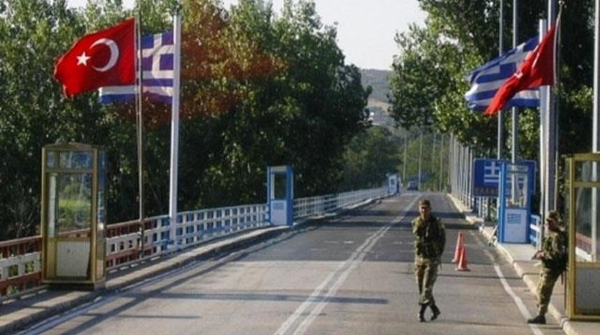 Yunanistan duyurdu: 4 bin 834 Türk iltica talebinde bulundu