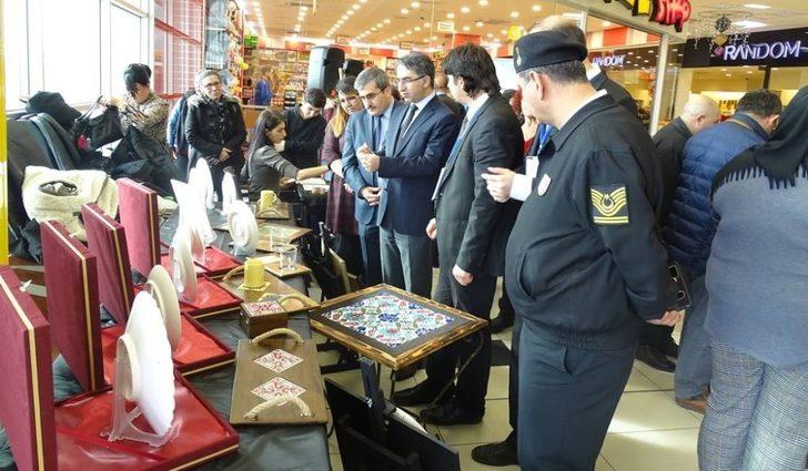 Havran Halk Eğitimi Merkezi’nden el sanatları sergisi G1