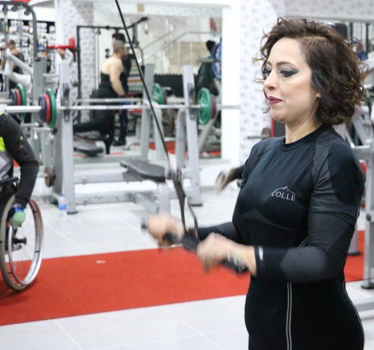 Kiloları yüzünden kaldırımda yürümesi bile yasaktı! Şimdi bambaşka biri oldu G1