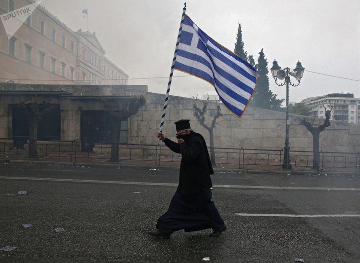 Prespa protestosunun sardığı Atina’dan görüntüler  G5