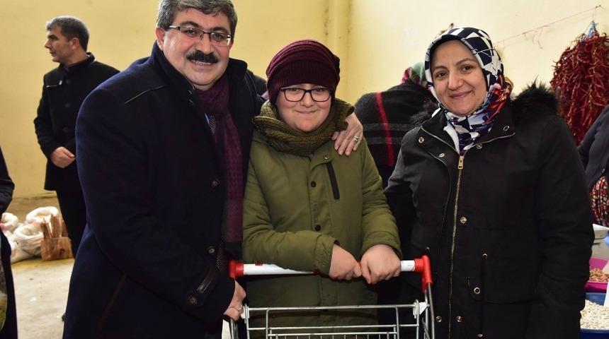 Başkan Can, kapalı pazar esnafı ile bir araya geldi