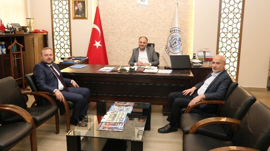 AK Parti adayı Yaşar’dan Başkan Özaltun’a ziyaret