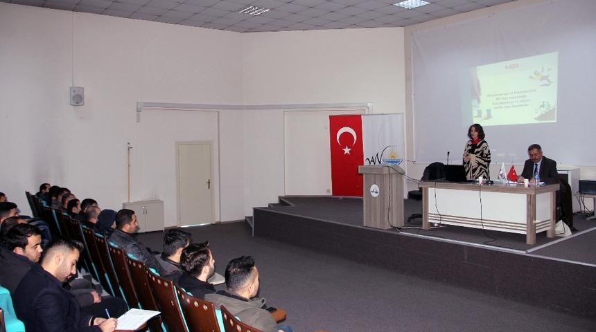 Zabıta ve itfaiye personeline &lsquo;İş Sağlığı ve G&uuml;venliği&rsquo; eğitimi