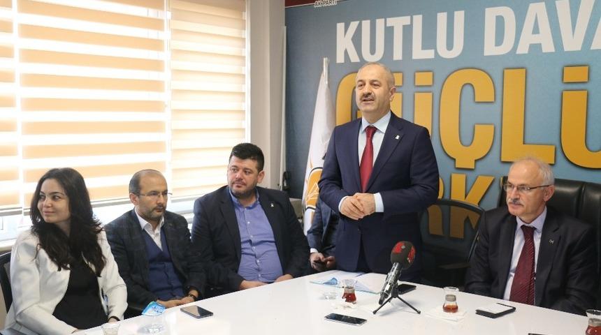 AK Parti Gebze Belediye Başkan Adayı Zinnur B&uuml;y&uuml;kg&ouml;z: