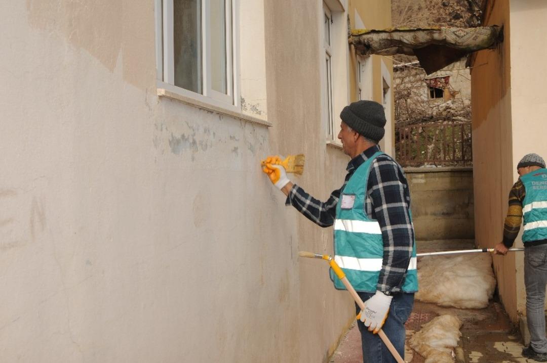 Şırnak&rsquo;ta denetimli serbestlik y&uuml;k&uuml;ml&uuml;leri okul boyuyor