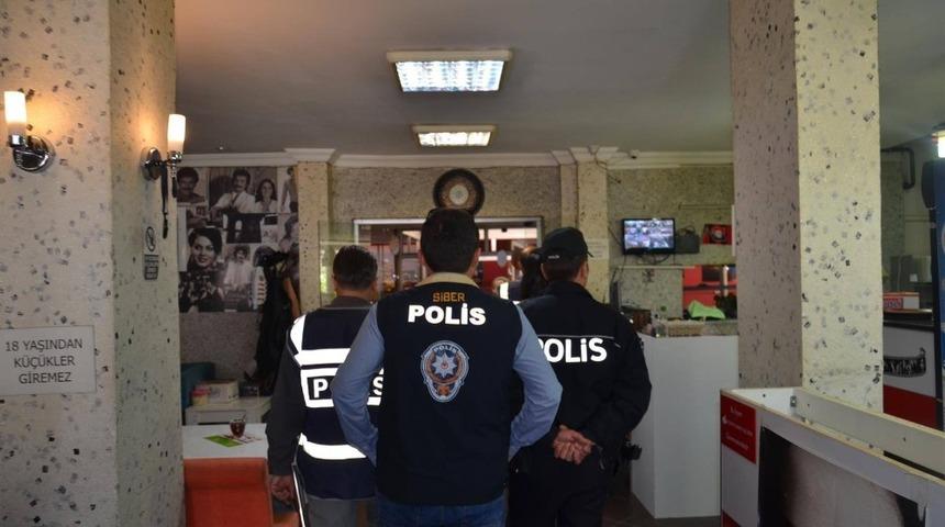 Her şey &ccedil;ocukları ve gen&ccedil;leri korumak i&ccedil;in