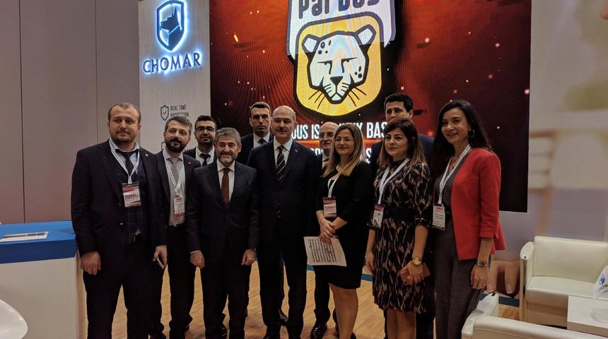 Yerli antivir&uuml;s, Katar'daki fuarda tanıtıldı