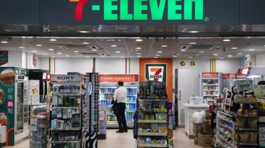 24 saat a&ccedil;ık marketler porno dergi satışını durdurdu