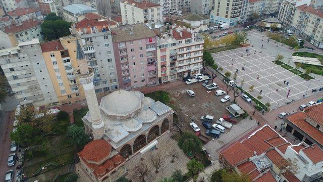 Manisa’da 600 yıllık camiye çevre düzenlemesi