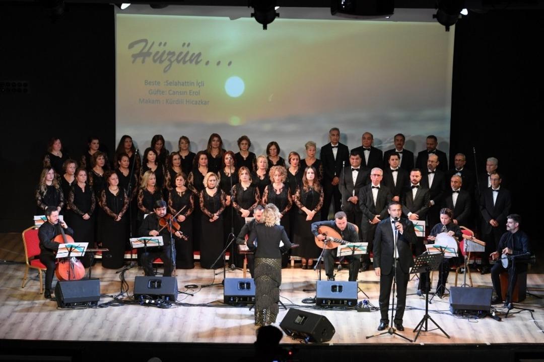 Konyaaltı Belediyesi TSM Korosu, sahne aldı