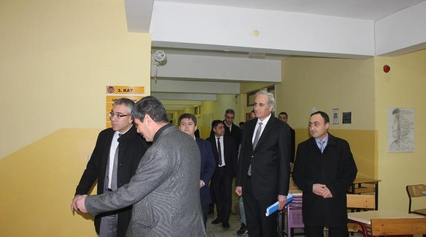 Dinar Denetimli Serbestlik Müdürlüğü’nden eğitime destek