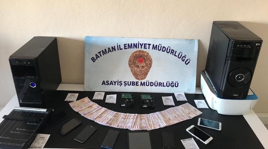 Polisten dolandırıcılık operasyonu