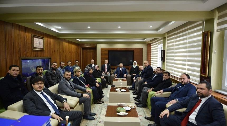 AK Partili Mersinli: "&Ccedil;er&ccedil;i, Manisa&rsquo;da belediyecilik anlamında y&uuml;z akımız"