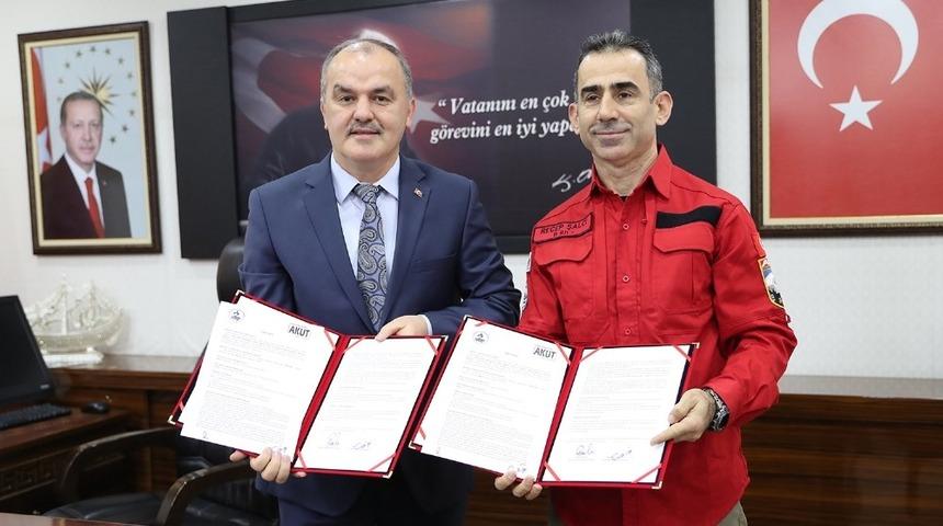 Pamukkale Belediyesi, AKUT&rsquo;la protokol imzaladı