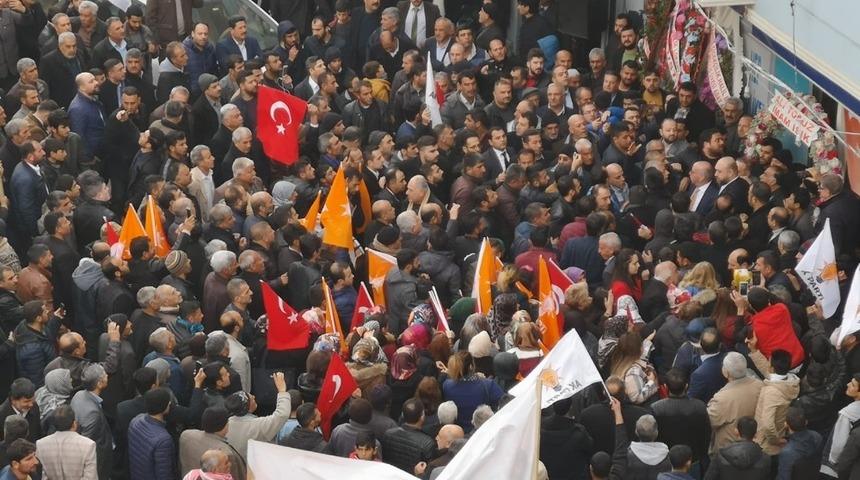 Pınarbaşı ve Mirkelam&rsquo;a sevgi seli