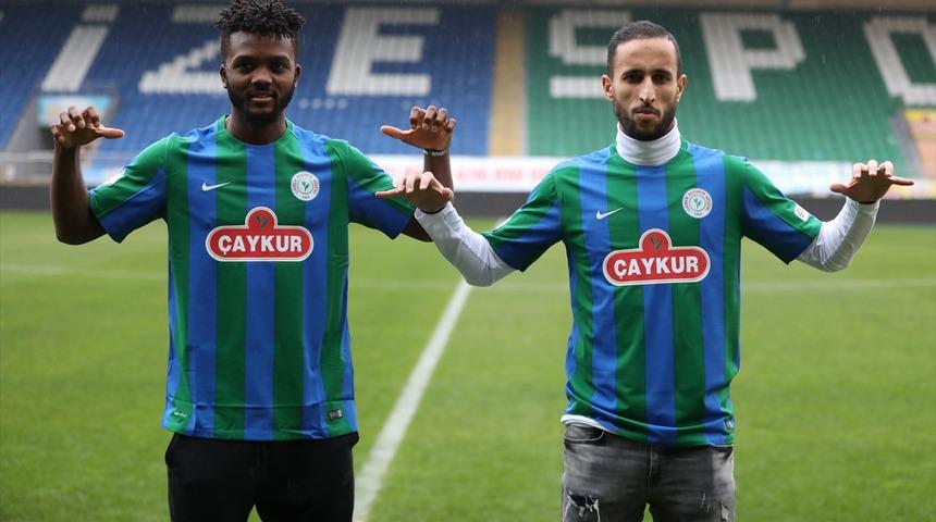 Çaykur Rizespor Chidozie Awaziem ve Mohamed Aberhoune'yi tanıttı