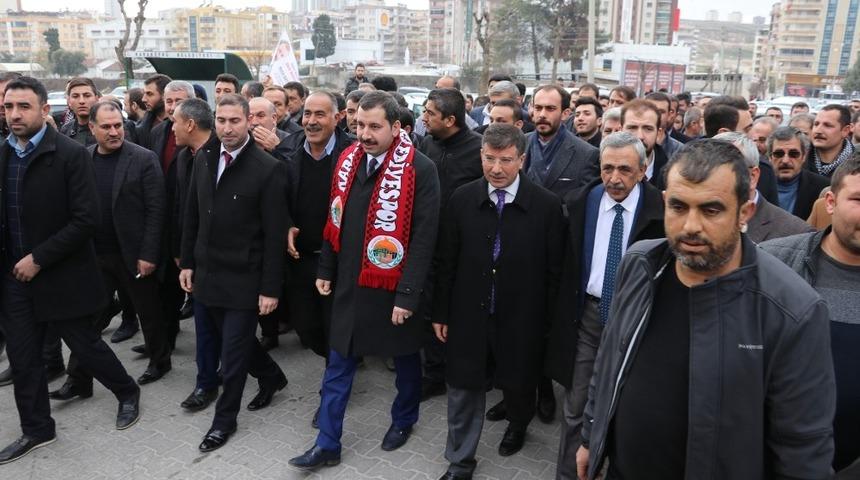 Baydilli Karak&ouml;pr&uuml;&rsquo;de coşkuyla karşılandı